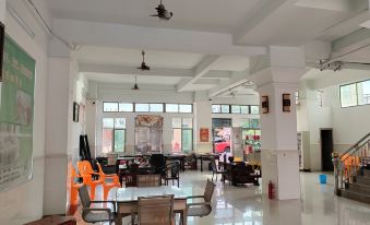 longzhou hostel