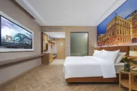 Vienna Hotel (Yuzhou Yuxin District Yu Square Branch) Hotel dekat Nanhu Huayuan Pedestrian Street
