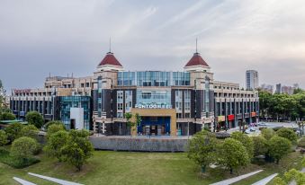 Kunshan Huaqiao Fengdu Hotel