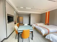 โรงแรมเซเลอร์