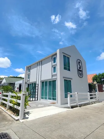 รูปภาพของซีล๊อฟ พัทยา