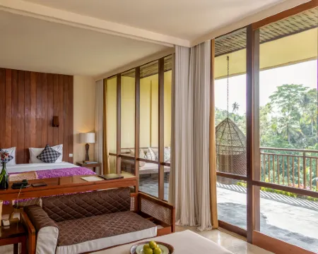 코마네카 앳 비스마 발리 호텔