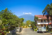 Grage Resort Sangkan Hotel dekat Puncak Gunung Ciremai via Sadarehe