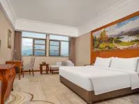 Vienna 3 Best Hotel (Shimen Baofeng) فنادق في شى من