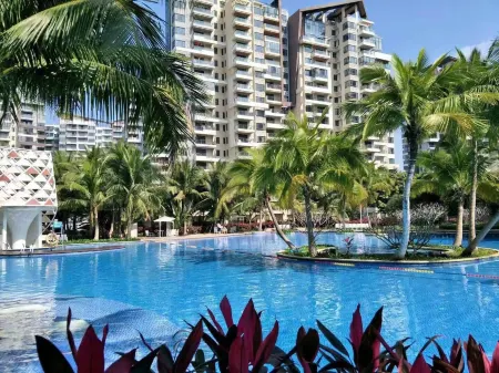 Lucky House Lucky Seaview Homestay (Longlou Qishuiwan Branch) Отели рядом с достопримечательностью «Tongguling Scenic Spot»