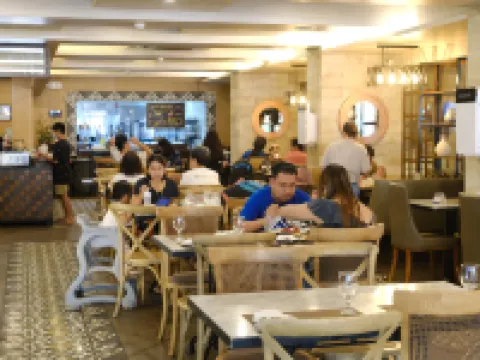 โรงแรมเดลรีโอ โรงแรมในอิโลอิโล