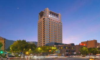 Hangzhou Fuyang Yaoyue International Hotel (Enbo Avenue)