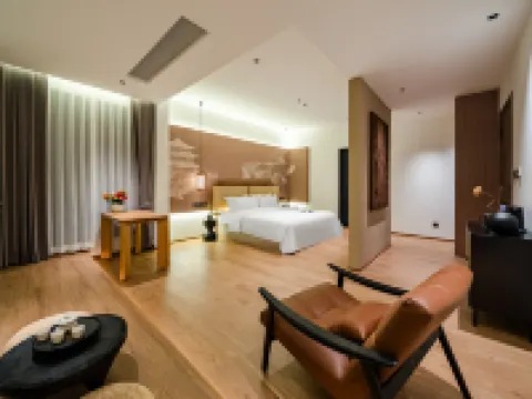 Floral Yunyin Chajing Wangshan Guanyun Tea Culture Homestay (Wuyishan Sangu Resort Area)