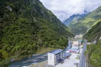 Xipan Hot Spring Resort Hotel