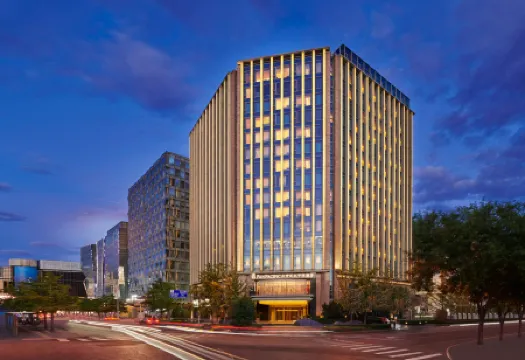 Pan Pacific Beijing（Near Tian‘anmen square and Forbidden City） Отели рядом с достопримечательностью «Beijing Xidan Commercial Street»