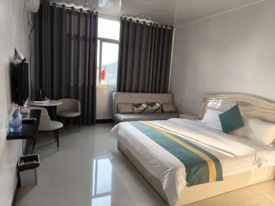 Woniu Zhijia Seaview Hostel