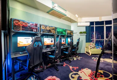 Super Bit E-sports Hotel (Zhengzhou University North Campus People's Hospital Subway Station) Hotel in zona Technology College of Zhengzhou University Gymnasium