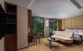 CNHOL RADIENT HOTEL(Shenzhen Bao'an Center Xixiang Branch)