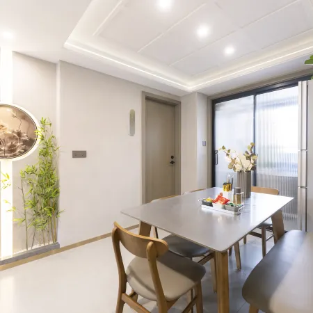 Putuo Mountain Jinding Pavilion Light Luxury Hotel