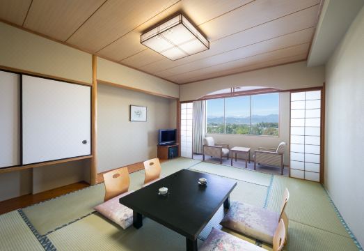 메르쿠르 나가노 마츠시로 리조트 & 스파 외관