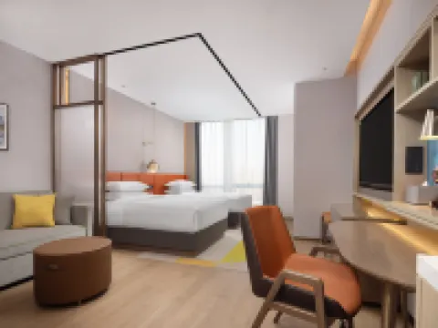 HOME2 SUITES BY HILTON Jingjiang Binjiang New Town فنادق في جينغجيانغ