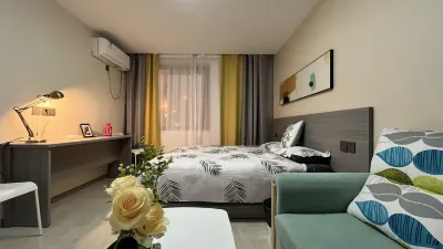 Hua'an Hotel style Apartments Отели рядом с достопримечательностью «Нингбо Открытый университет»
