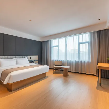 Thank Inn Premium (Jiangmen Enping Jinsha Square Branch)