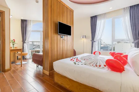 SEA QUEEN HOTEL