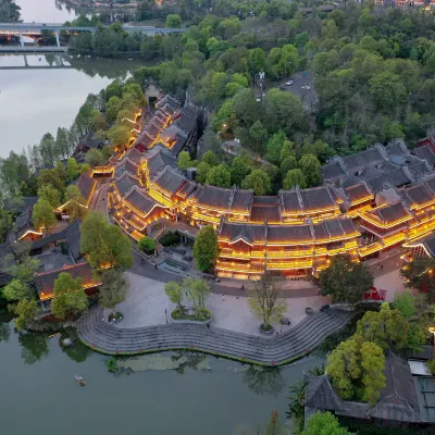 Yeebo Xiuhu Resort Hotel Hotels near CPC Bishan County Committee Party School