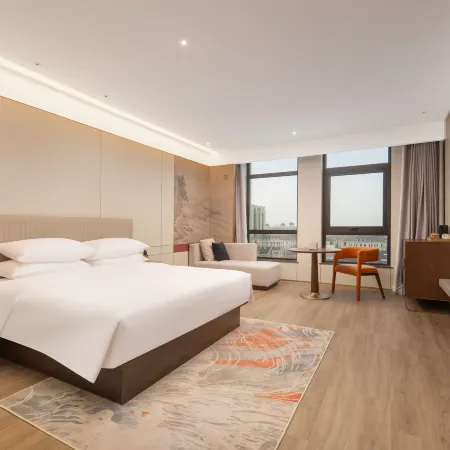 Haining Yanguan Maison New Century Resort Hotel