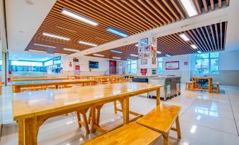 Tuyuan Shiguang Holiday Apartment (Weigao Time City Branch)