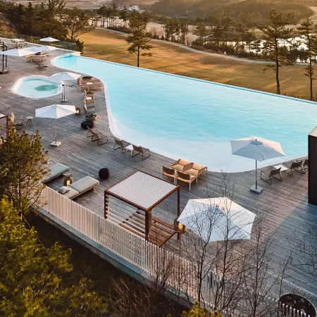 The Heaven Resort