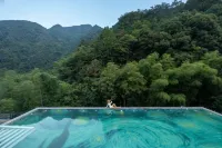 Jian Wu Xiang · Lai Man Holiday Guesthousel (South Anhui Sichuan-zang line ink Tingxi shop） - Gym