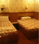 Kowloon New Hostel