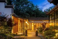 UPCLOUD·SHEDEMOYUN VILLA Hotels in Huangshan