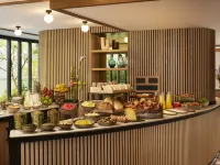 Avani Museum Quarter Amsterdam Hotel Hotels near Moco Museum