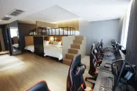 Home Inns YUNIK e-Sports Hotel (West Gate Subway Station of Communication University of Beijing) - E-sporlara Uygun