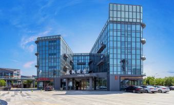 Lanfeng Hotel