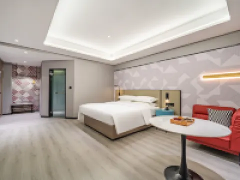 โรงแรมนานาชาติบอรแมน (พื้นที่ท่องเที่ยวเมืองโบราณคัชการ์) โรงแรมในคัชการ์