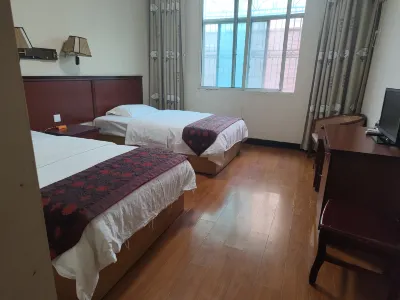 Zhonghua Hotel