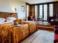 Pousada Mosteiro de Guimaraes โรงแรมในกีมาไรช์