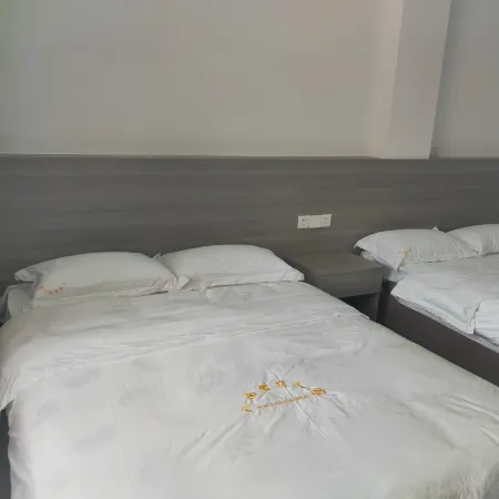 Cloudtop Landscape Hotel