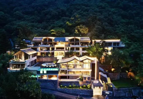 โรงแรมรีสอร์ทผู่เจียน - ที่มีบาร์