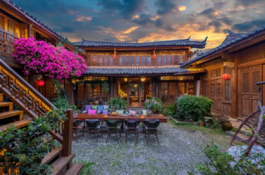 Blossom Hill Inn - Aromaland Hotels in Lijiang