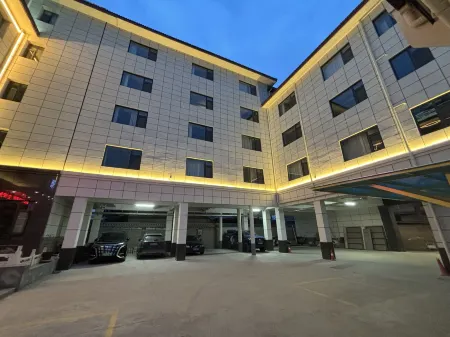 Yueluoji Hotel Отели рядом с достопримечательностью «Jinghe Smart Agriculture Park»