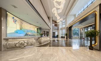 EZZI HOTEL