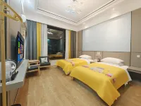 Jinfeng Hotel Hotels near Yongping Qudong