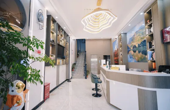 金陽糧貿大酒店