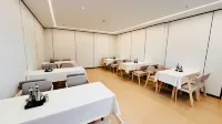 LHHOTEL Hotels in Qinglong