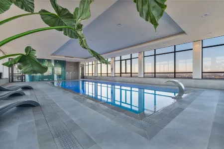 Van der Valk Hotel Den Haag Отели в г. Зутермер