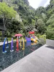The Cove Hillside Ipoh by Iconique - สวนน้ำ