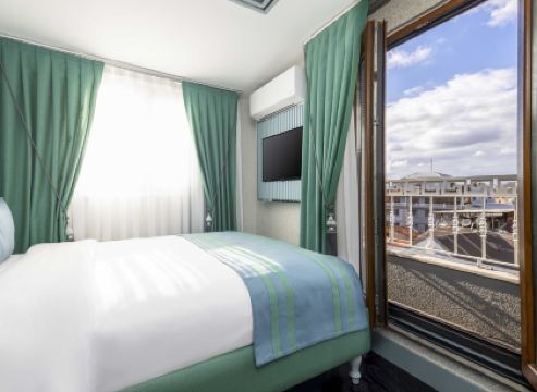 Santa Rio Gold Taxim Hotel