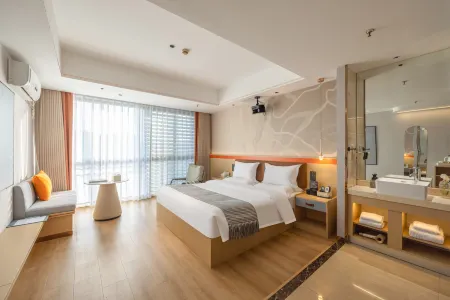 Wencheng hotel(Ningbo Yuyao Railway Station Huaren Wucaicheng) Отели рядом с достопримечательностью «Longquan Mountain of Yuyao»