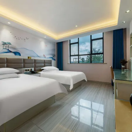 Xingcheng Business Hotel (Runfeng Plaza Store, Shangrao Wannian Pedestrian Street)
