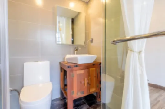 Xijiang Tianmian Qingshe Hotel